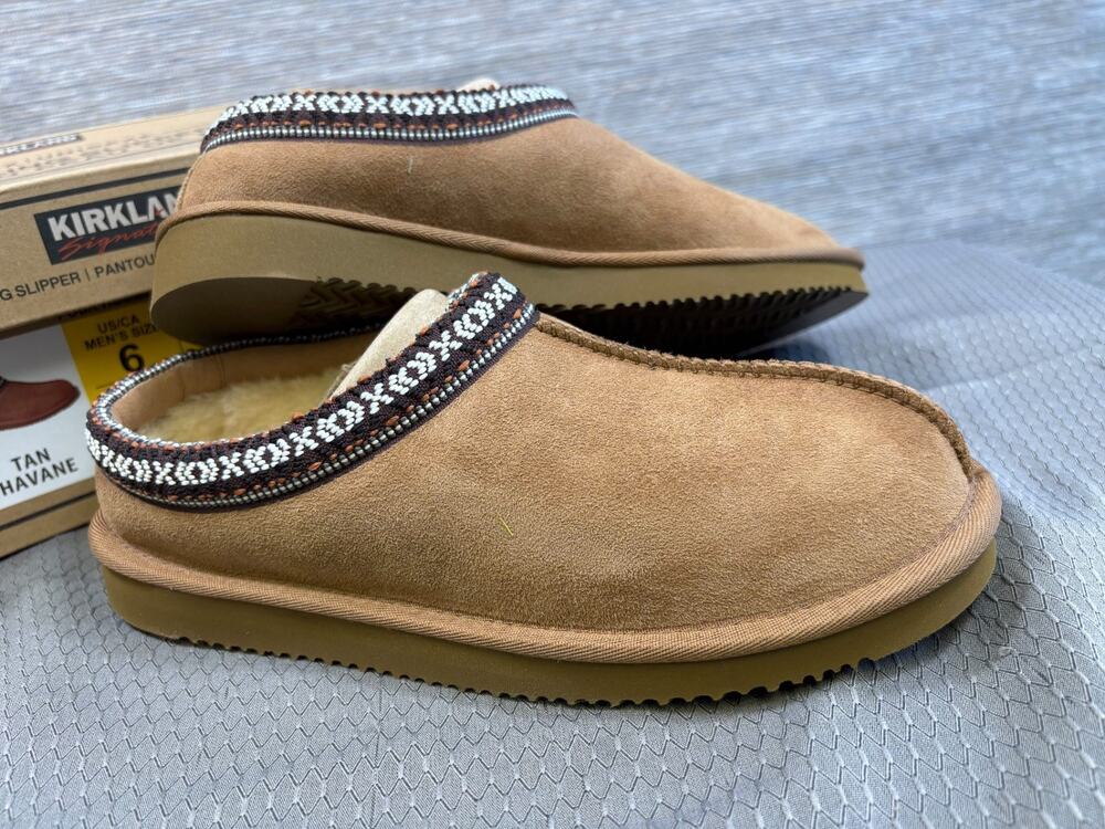 Kirkland Signature Unisex Shearling Slipper Tan Havane Suede Clog Men 6 Women 7